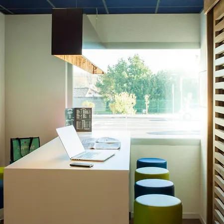 Ibis Budget Bordeaux Est 2*