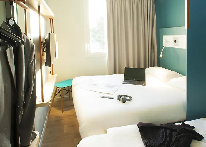 酒店 波尔多洛尔蒙特宜必思快捷酒店 2*